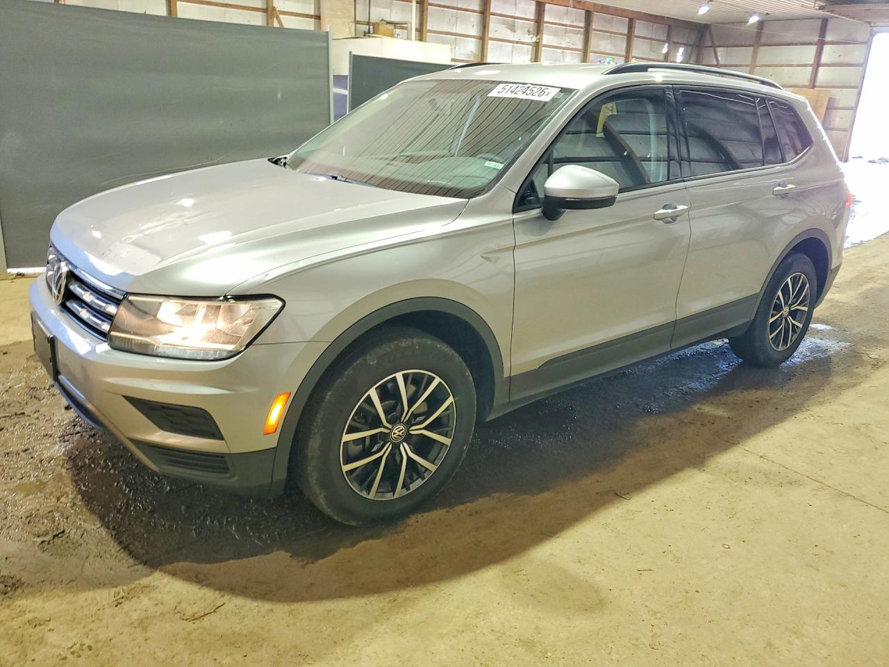Salvage Volkswagen Tiguan Image
