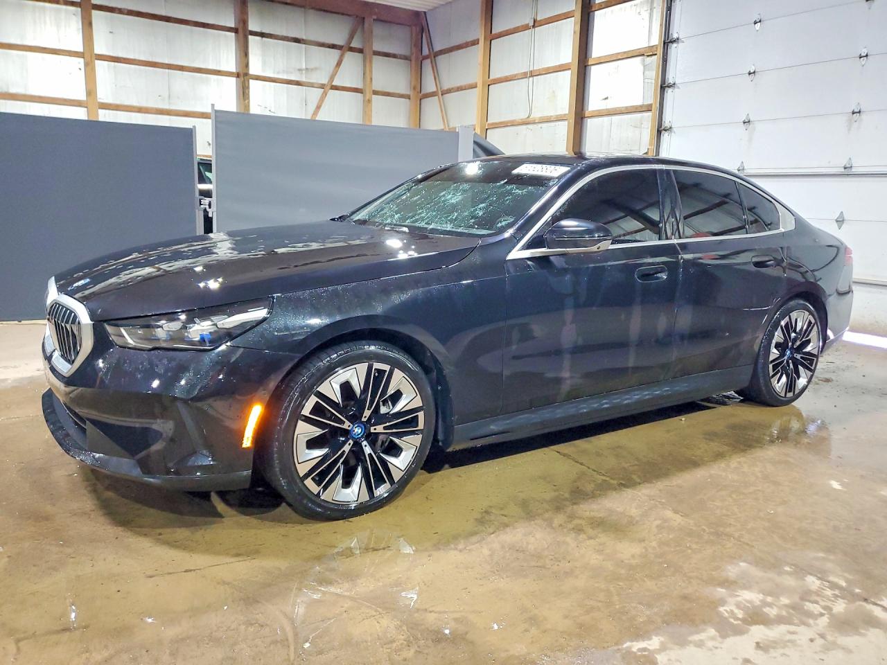Salvage BMW I5 Edrive Image