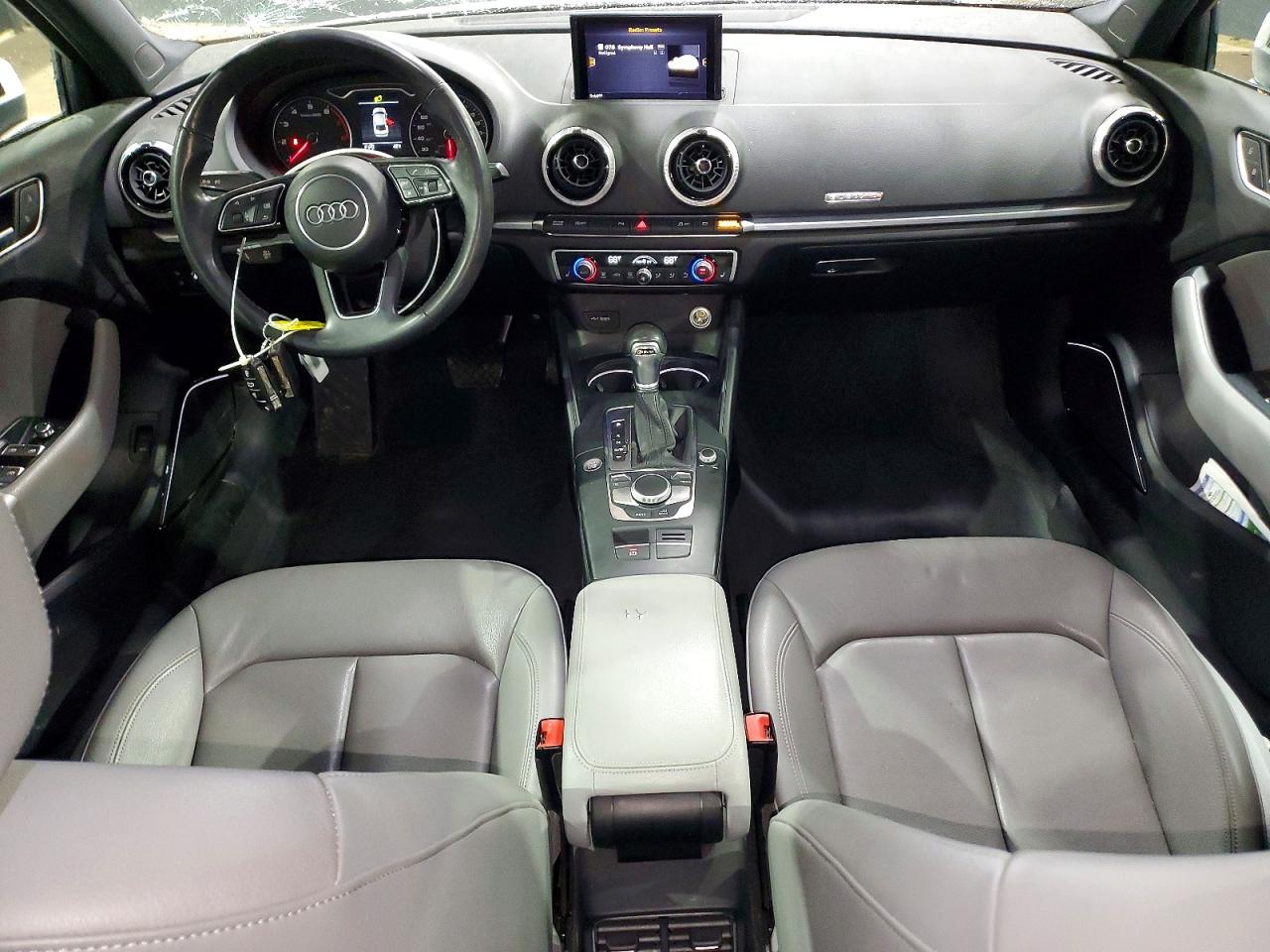 Audi A3 S-line Premium Plus