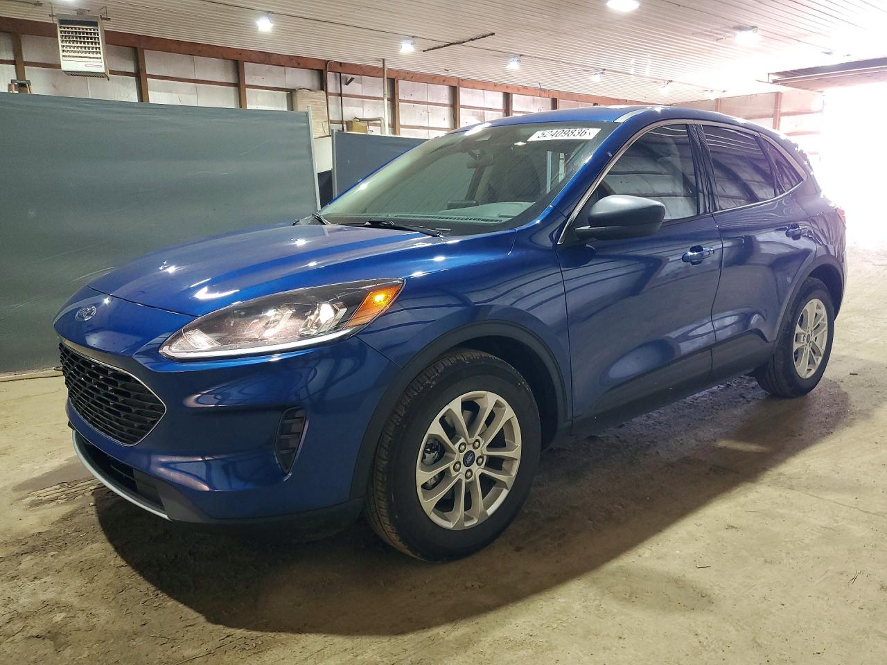 Salvage Ford Escape Image