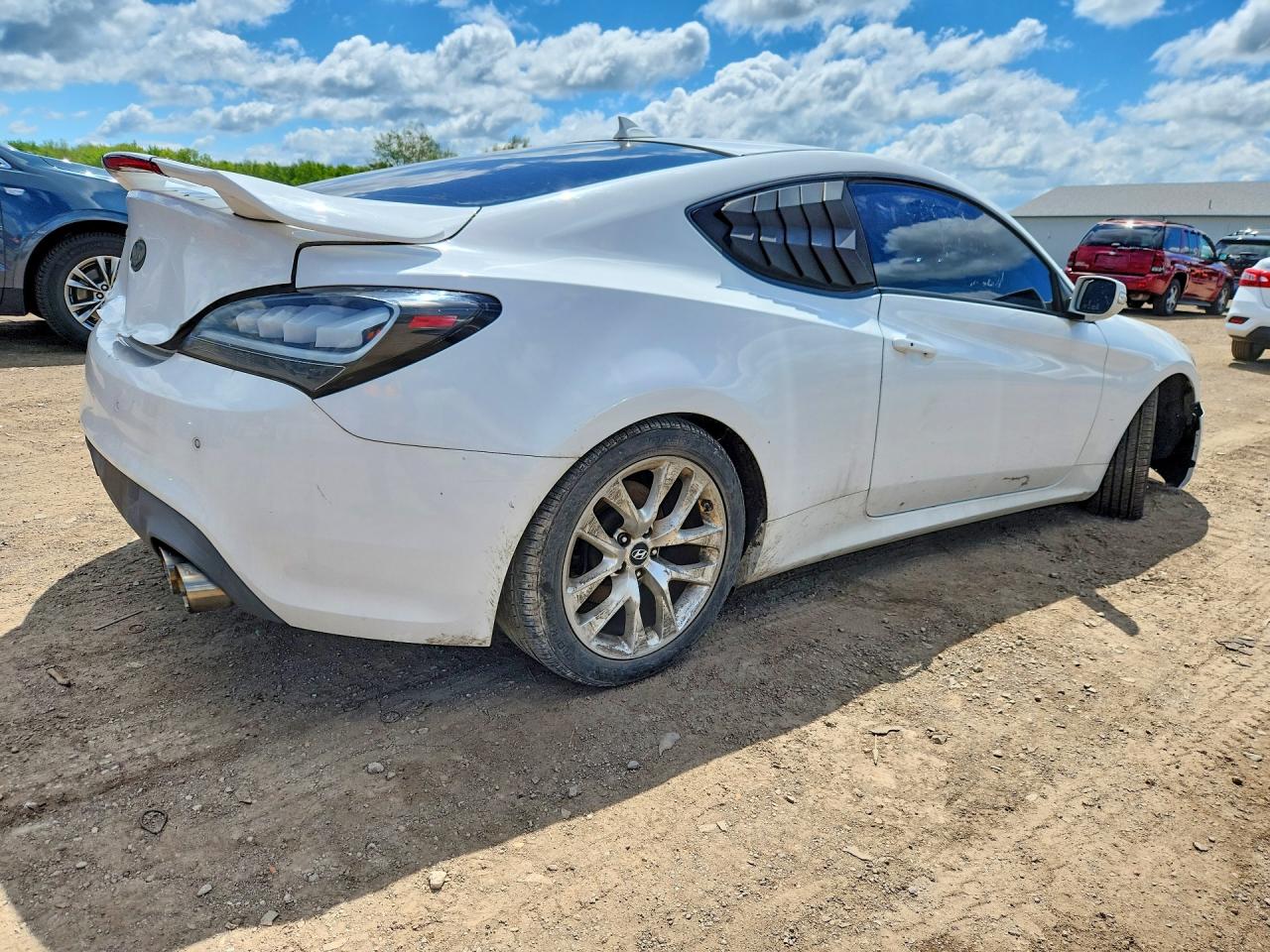 Hyundai Genesis 3.8l