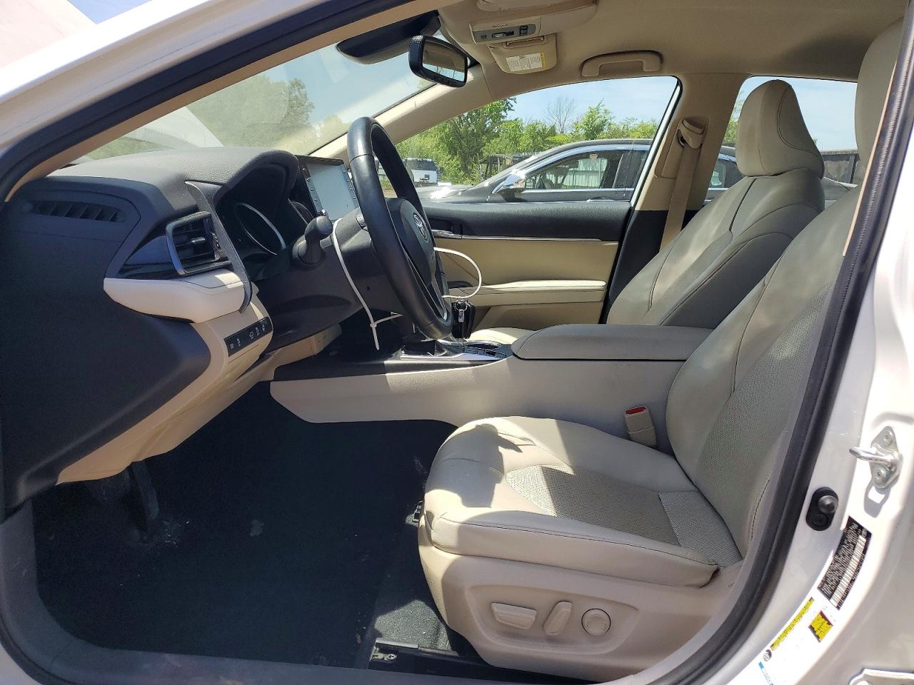 Toyota Camry Xle