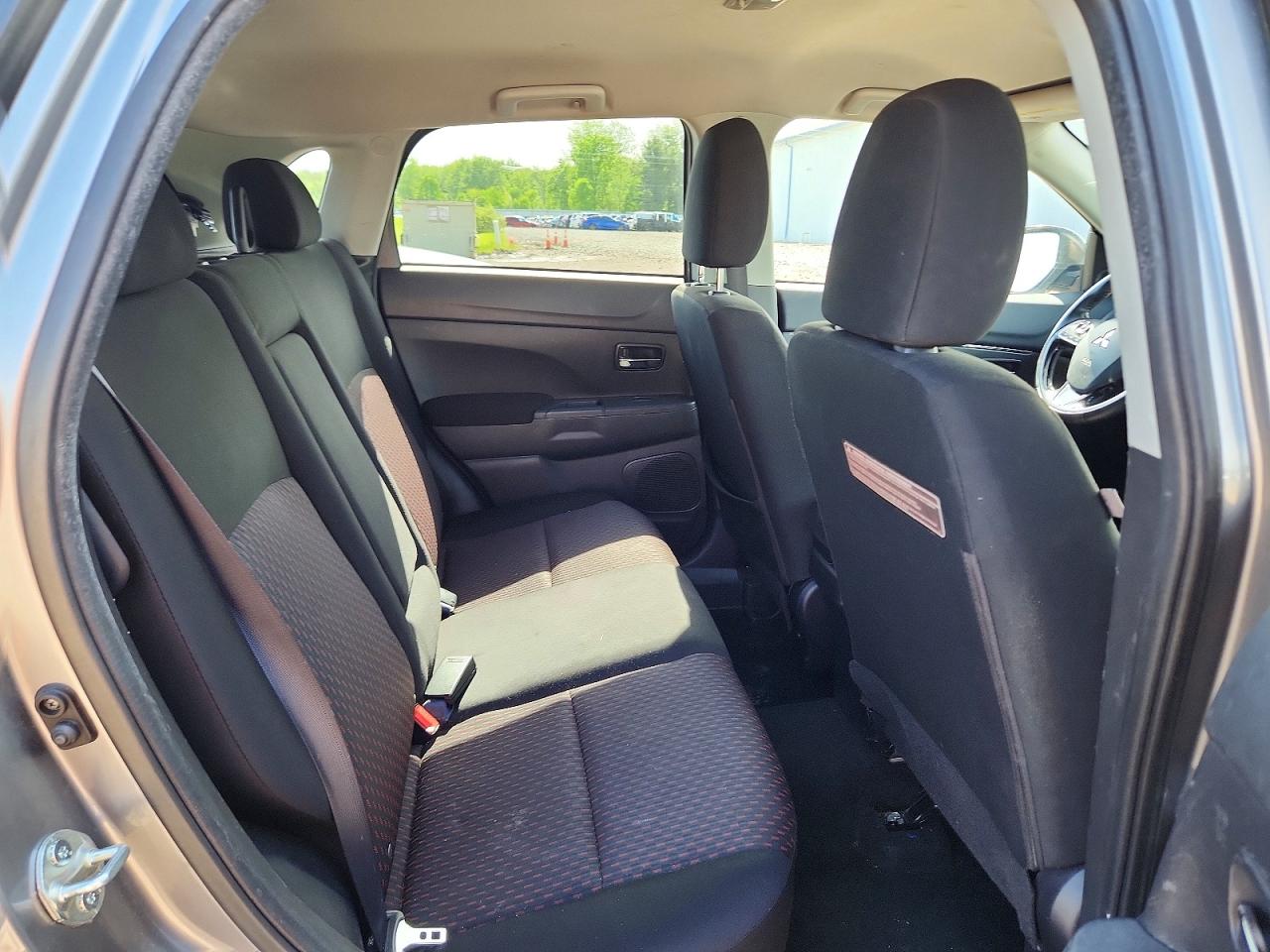 Mitsubishi Outlander Es