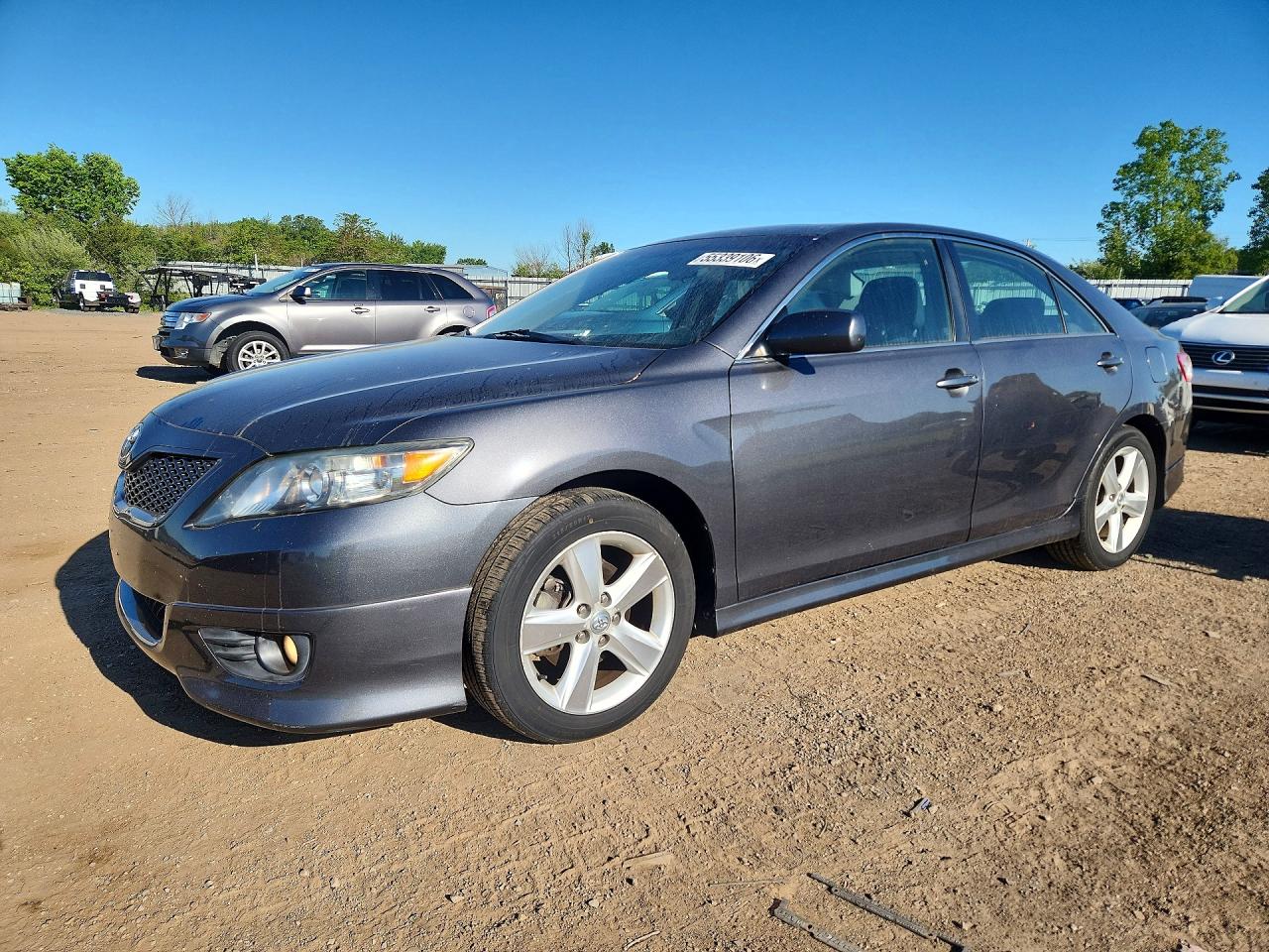 Salvage Toyota Camry Image
