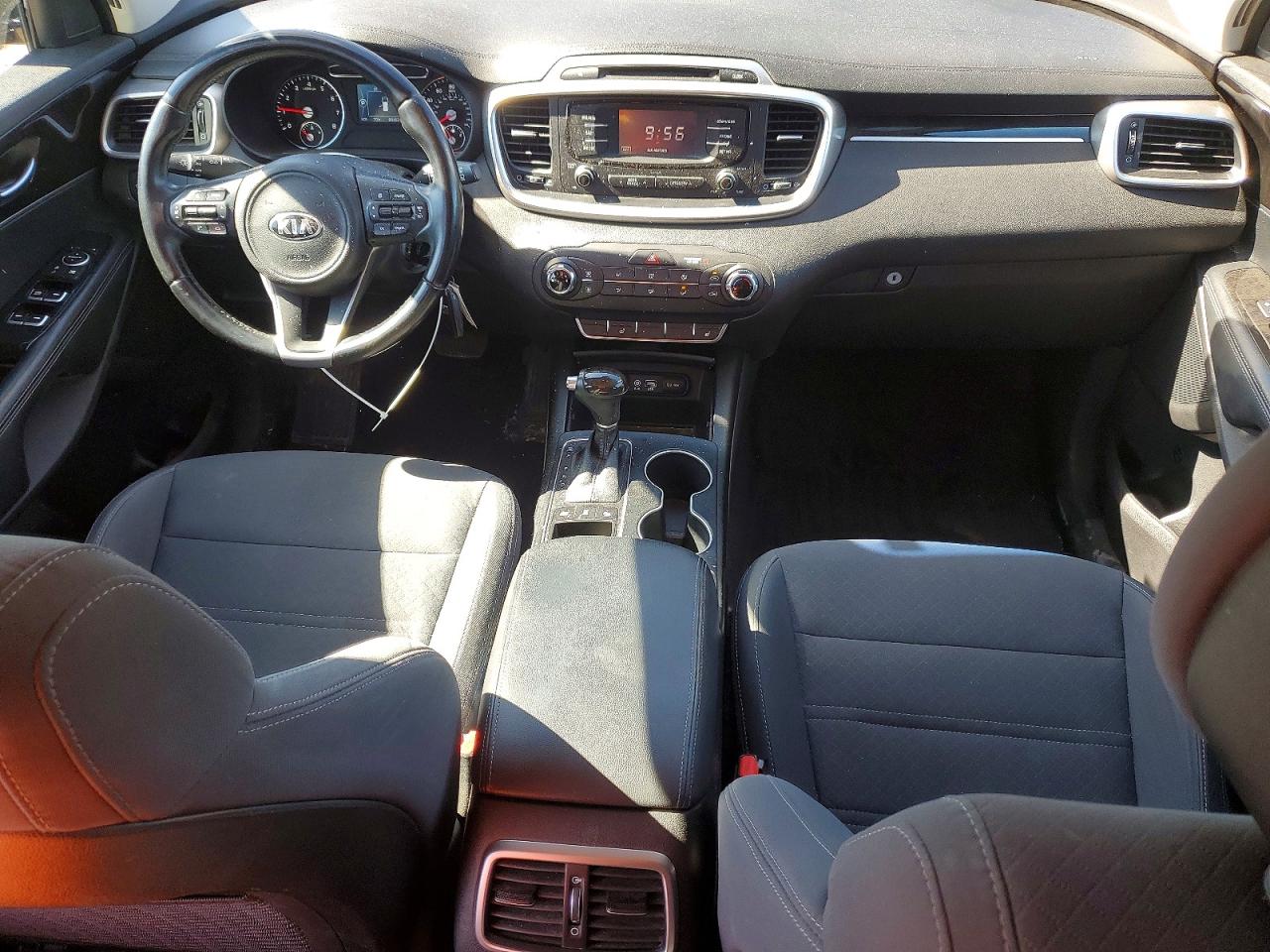 Kia Sorento Lx