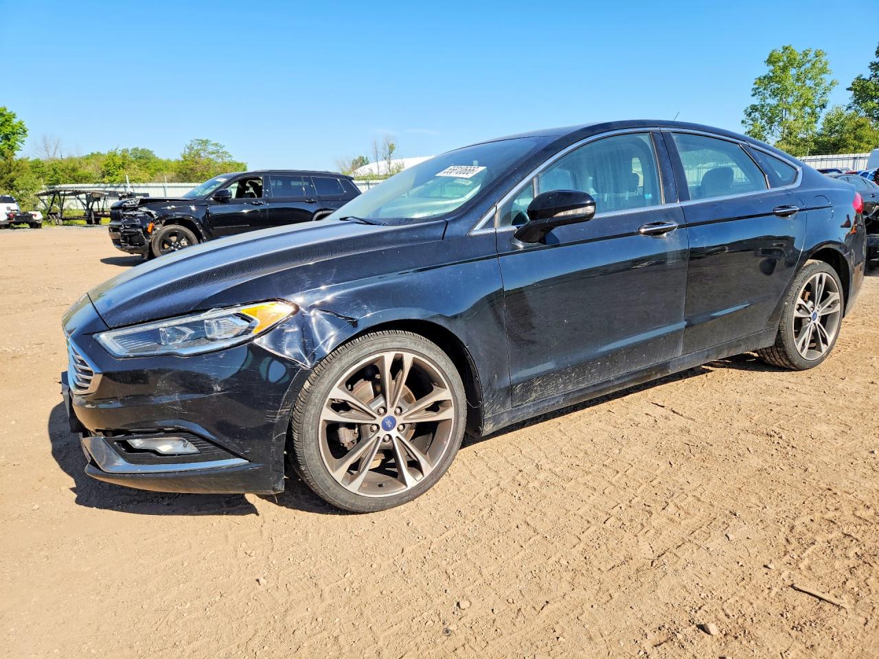 Salvage Ford Fusion Image