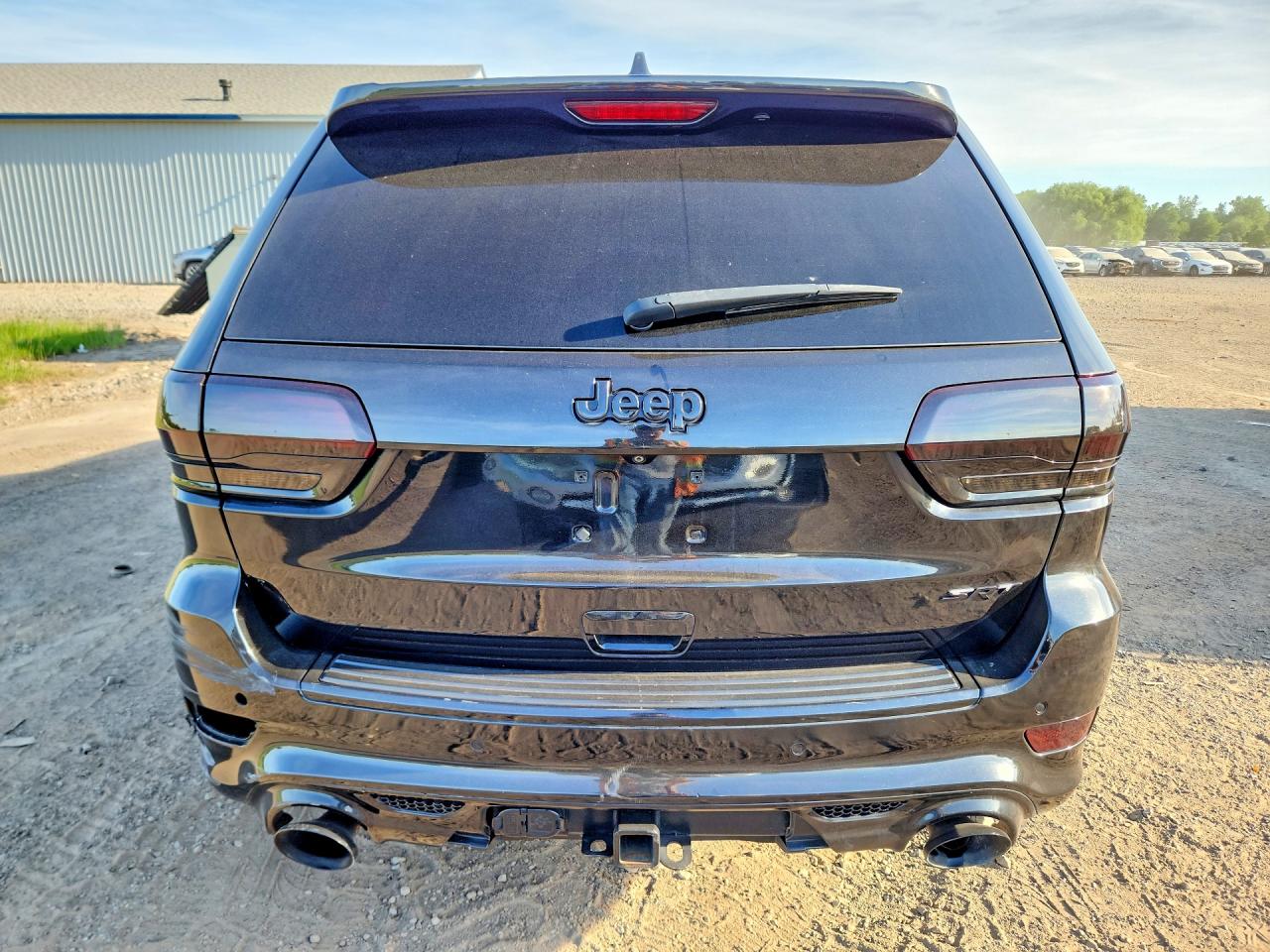 Jeep Cherokee Srt-8