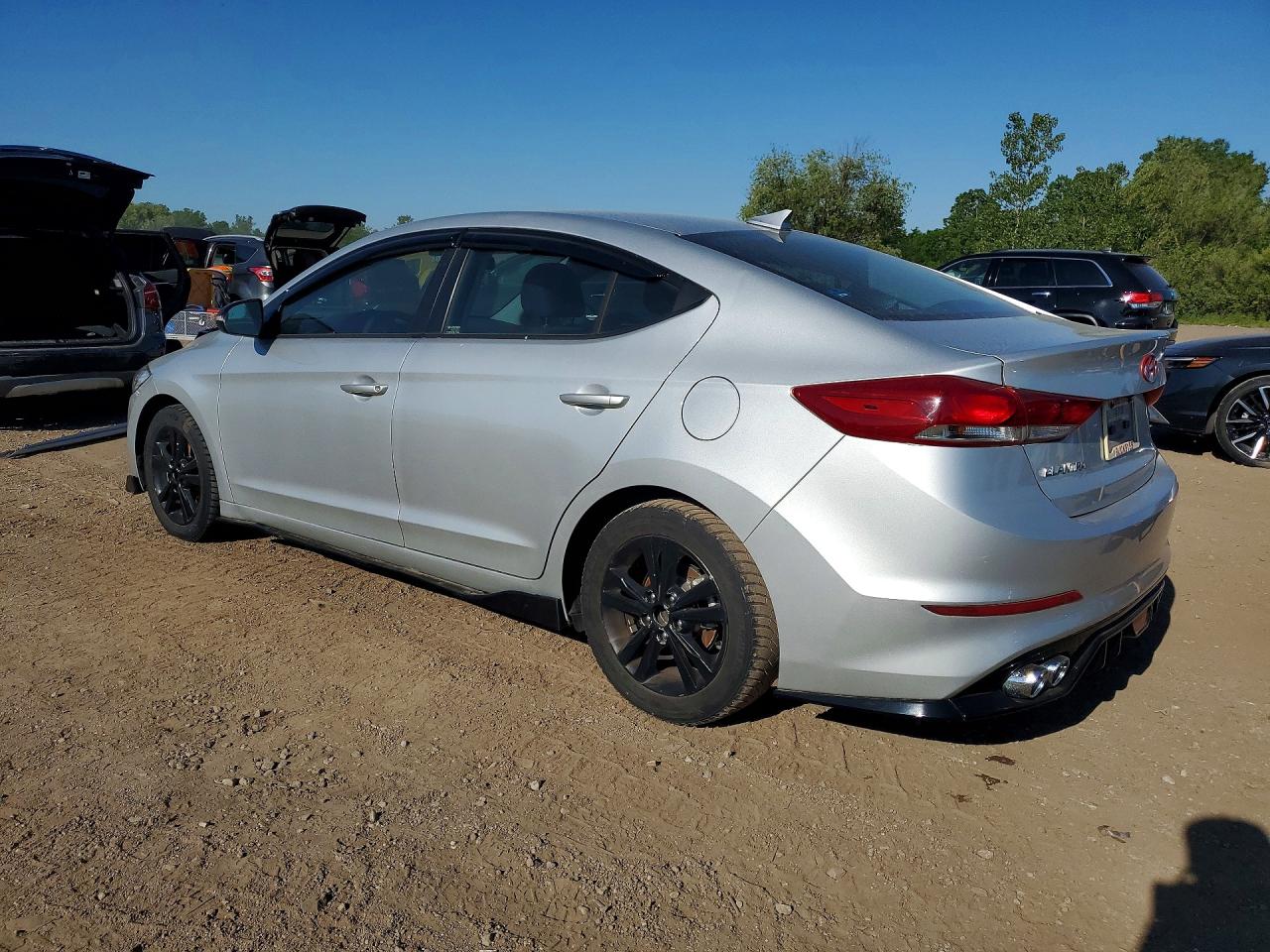 Hyundai ELANTRA Sel