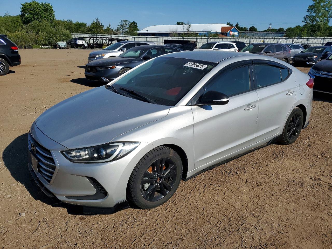 Salvage Hyundai ELANTRA Image