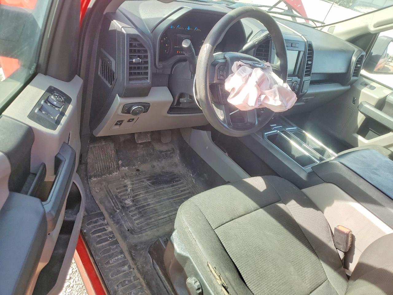 Ford F-150 Super Cab