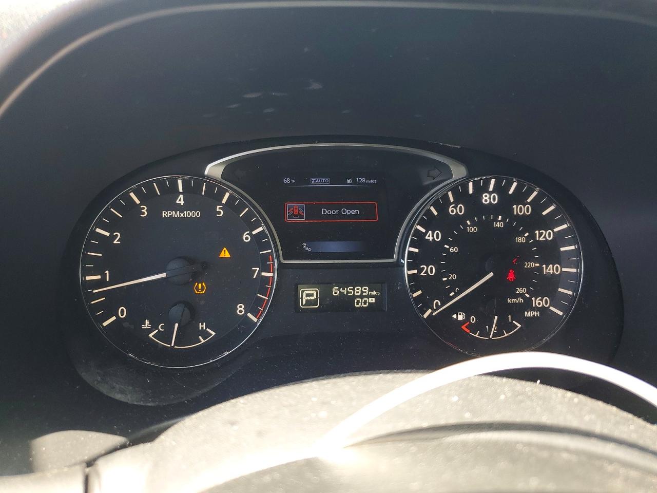 Nissan Pathfinder S