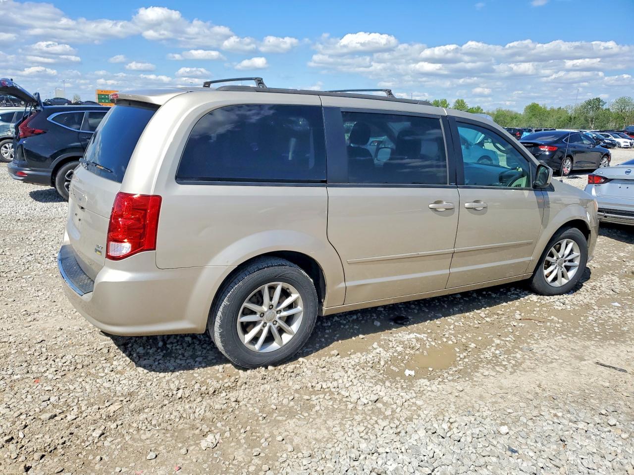 Dodge Caravan Sxt