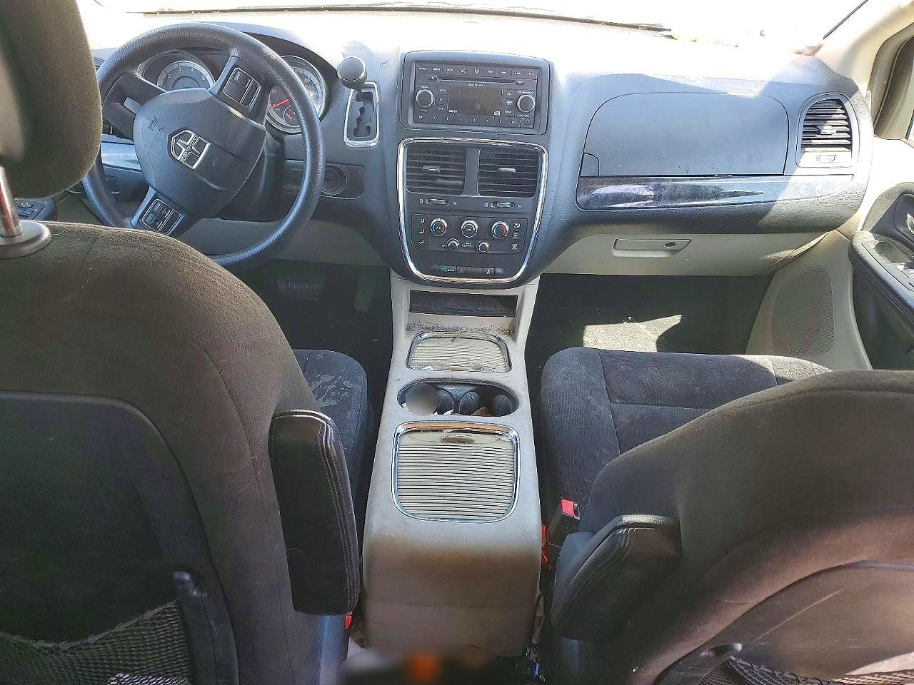 Dodge Caravan Sxt