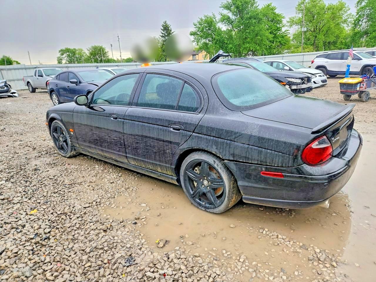 Jaguar S-Type R