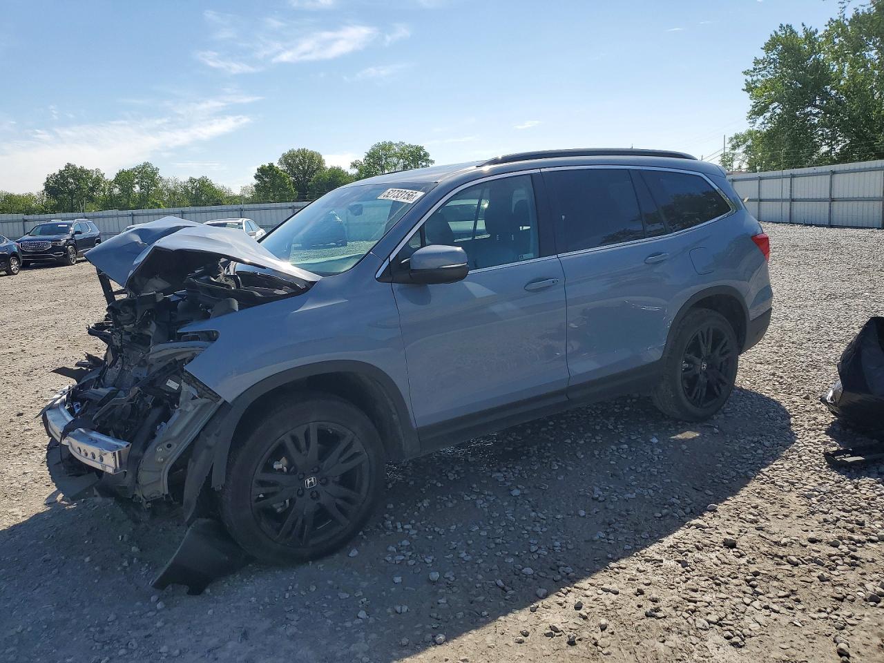 Salvage Honda Pilot Image