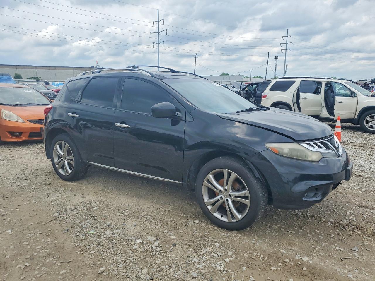 Nissan Murano S