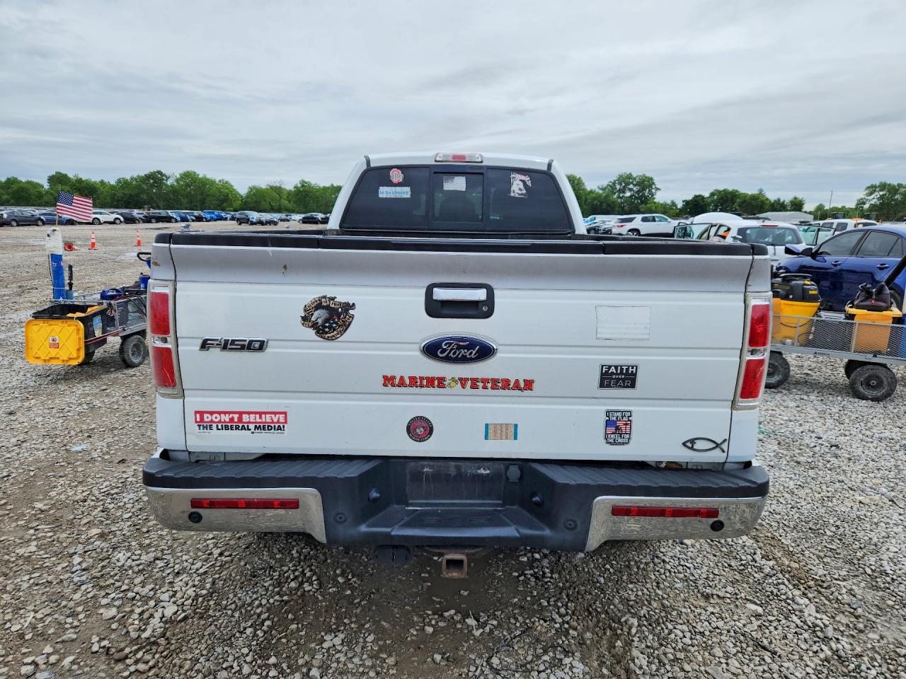 Ford F-150 Super Cab