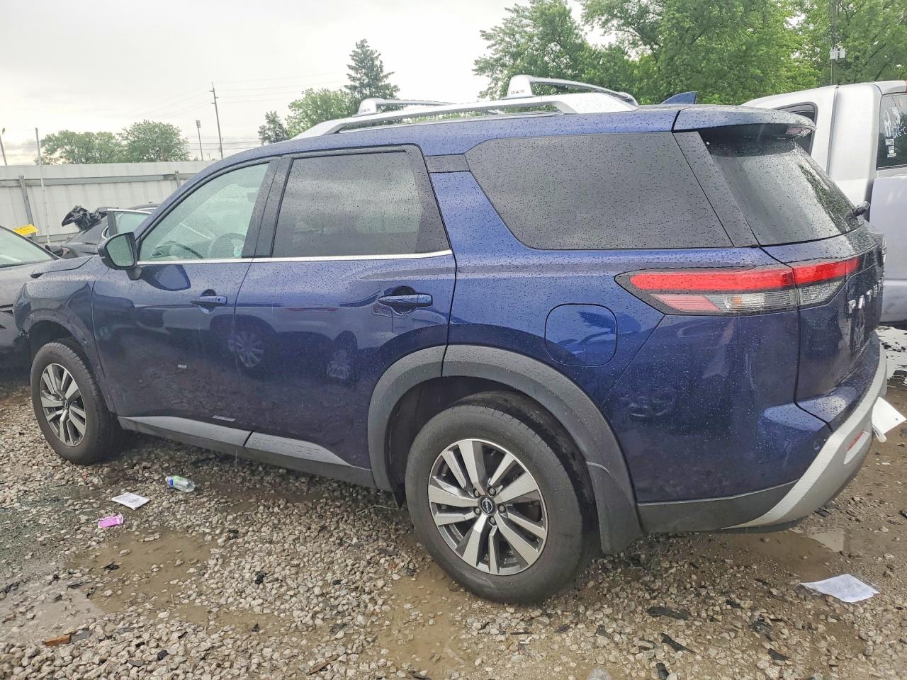 Nissan Pathfinder Sl