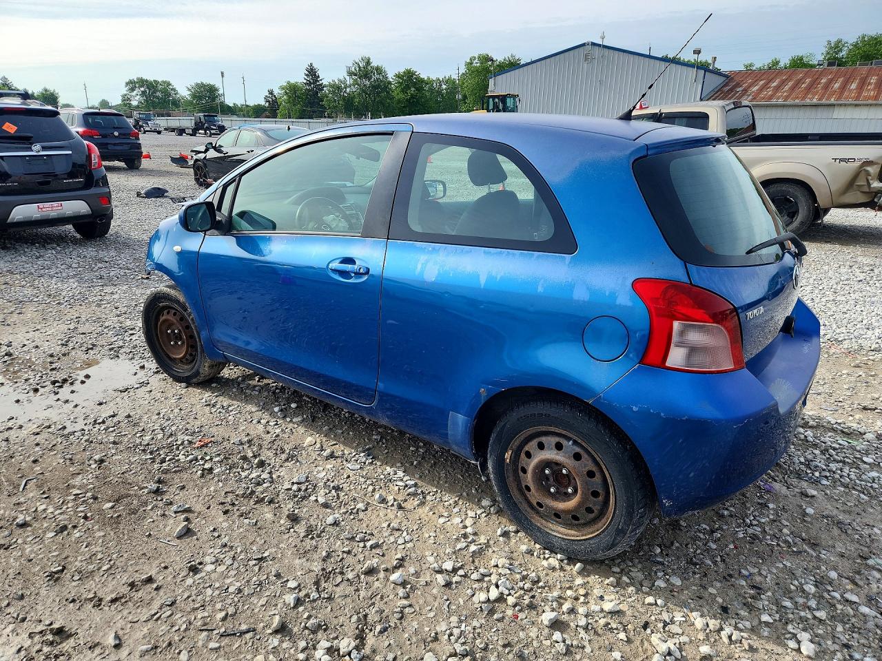 Toyota Yaris Base