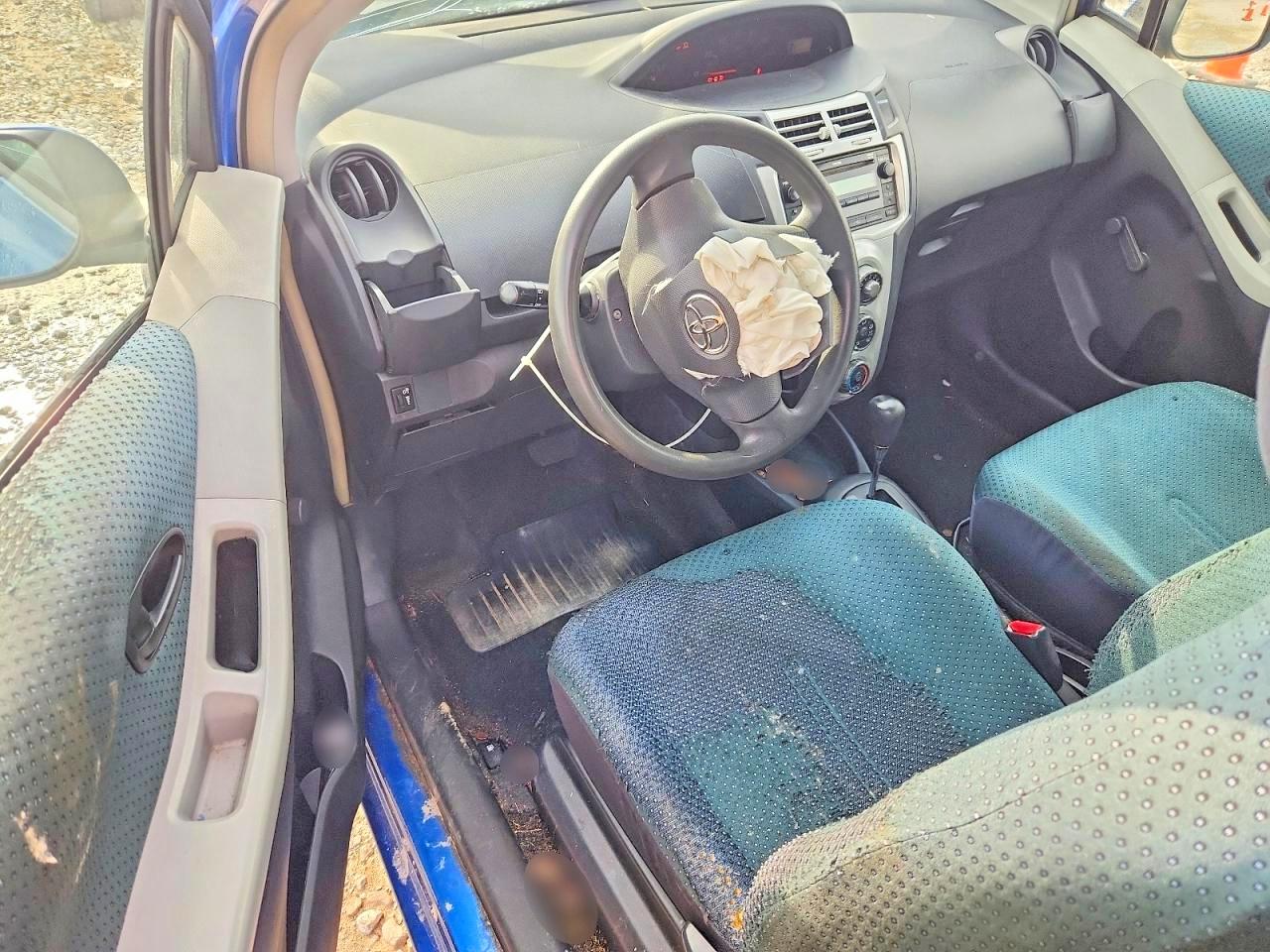Toyota Yaris Base