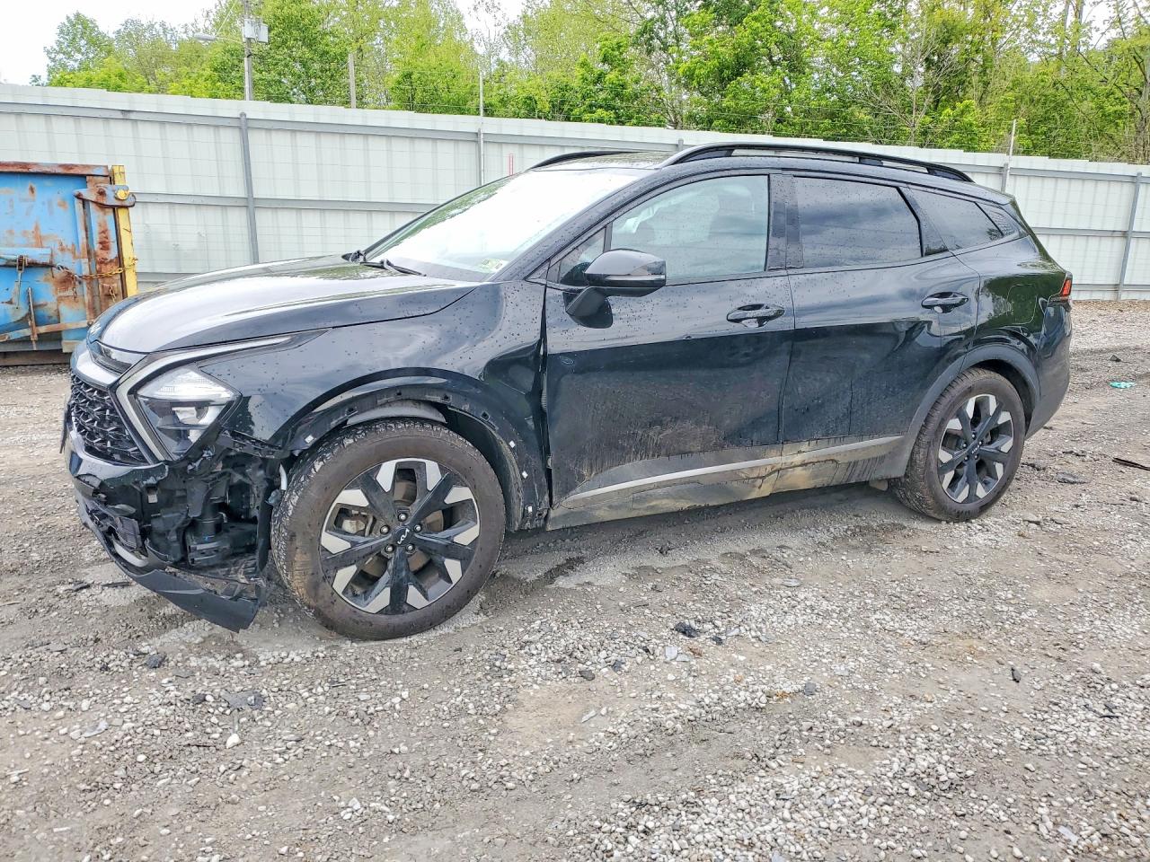 Salvage Kia Sportage Image