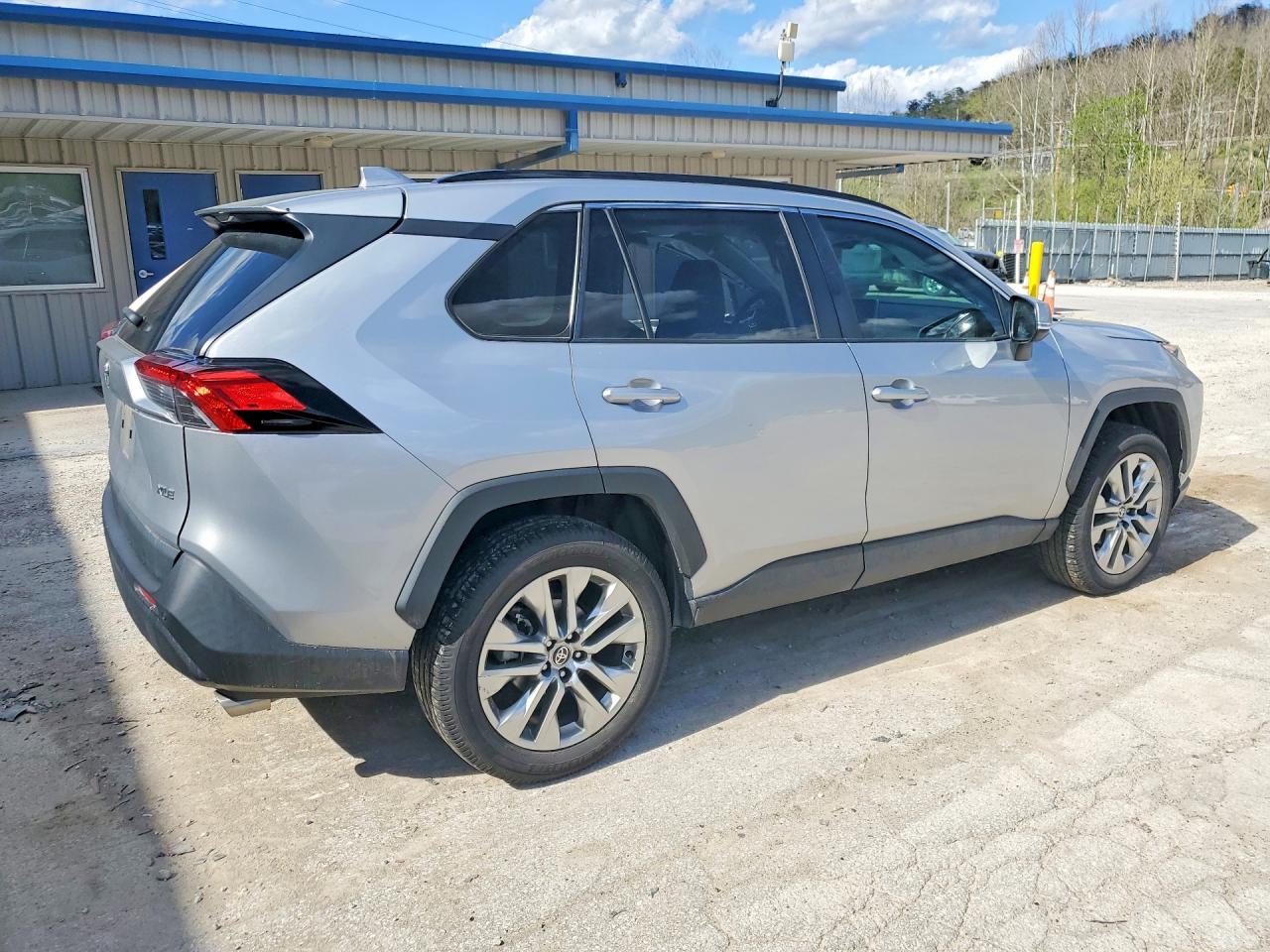 Toyota RAV4 Xle Premium