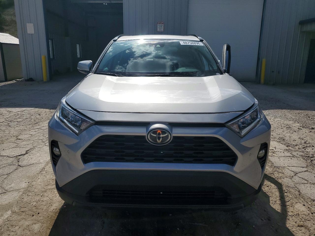 Toyota RAV4 Xle Premium