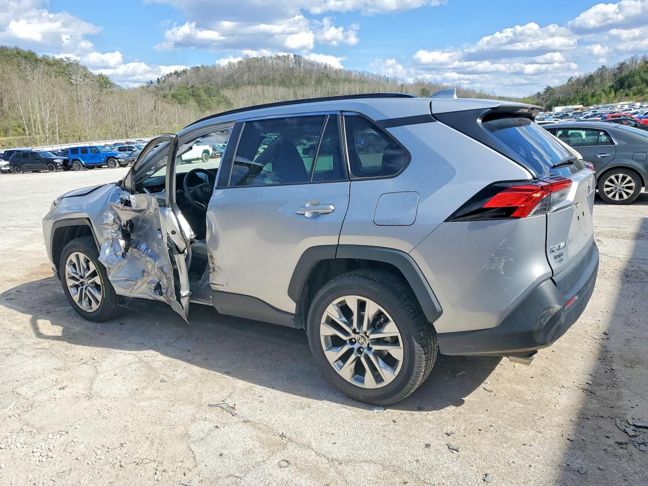 Toyota RAV4 Xle Premium