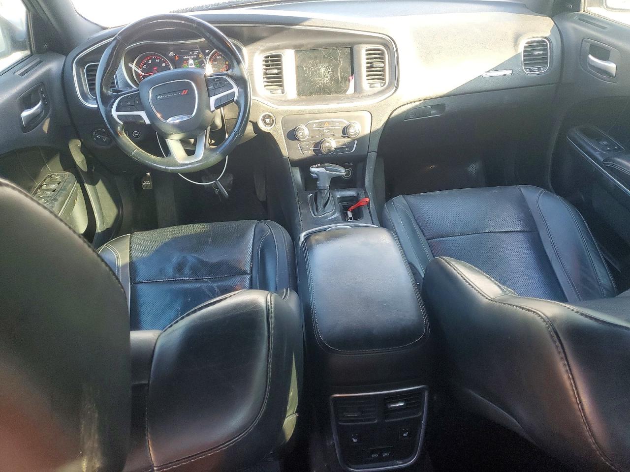 Dodge Charger Sxt