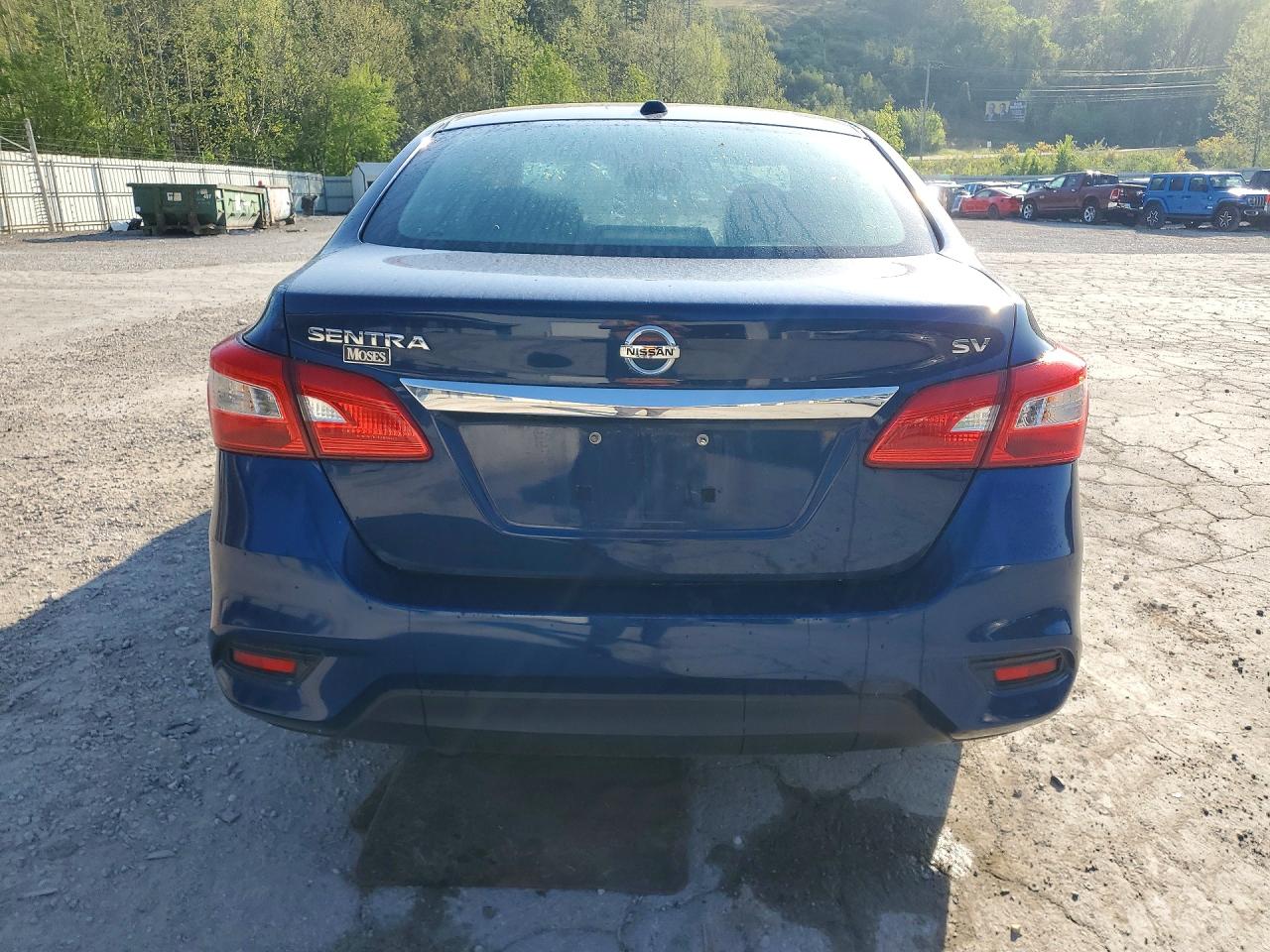 Nissan Sentra