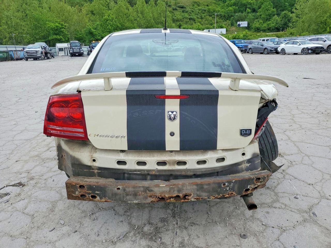 Dodge Charger Sxt
