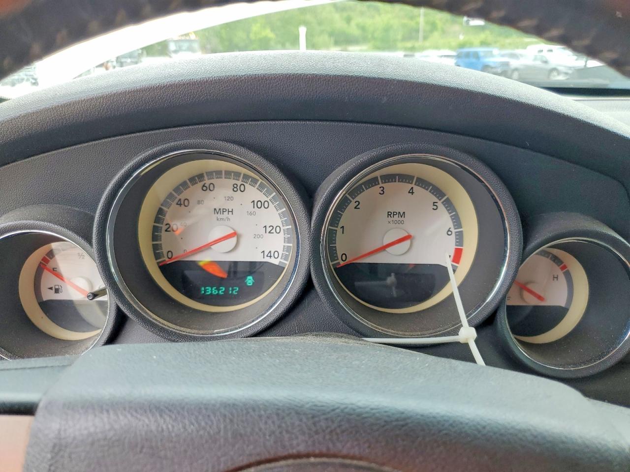 Dodge Charger Sxt
