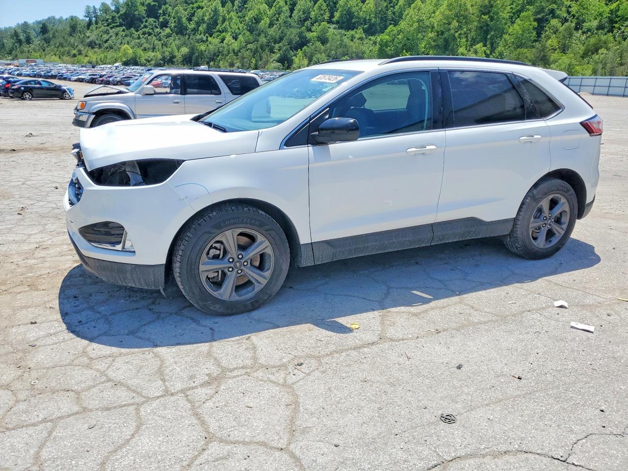 Salvage Ford Edge Image