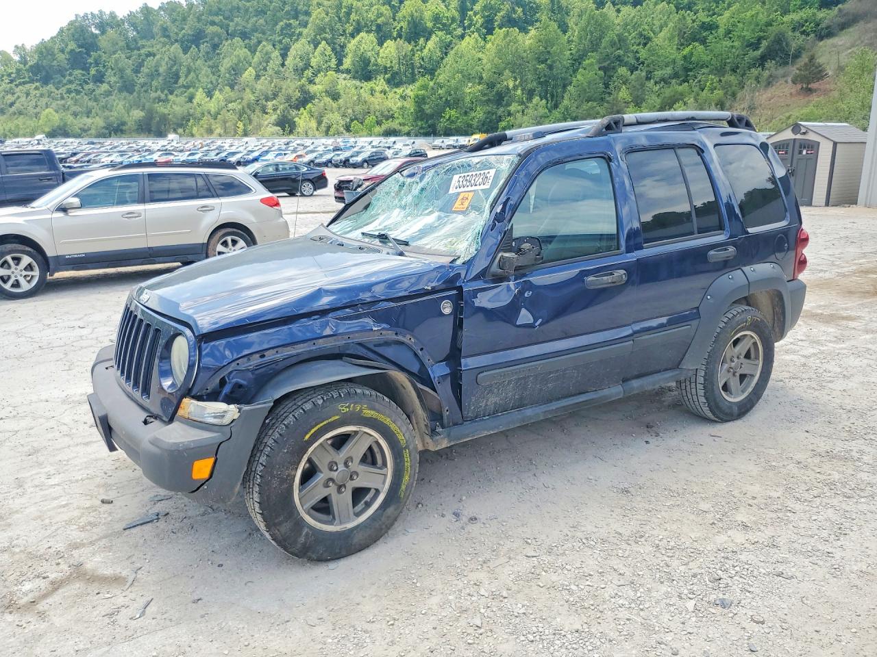Salvage Jeep Liberty Image