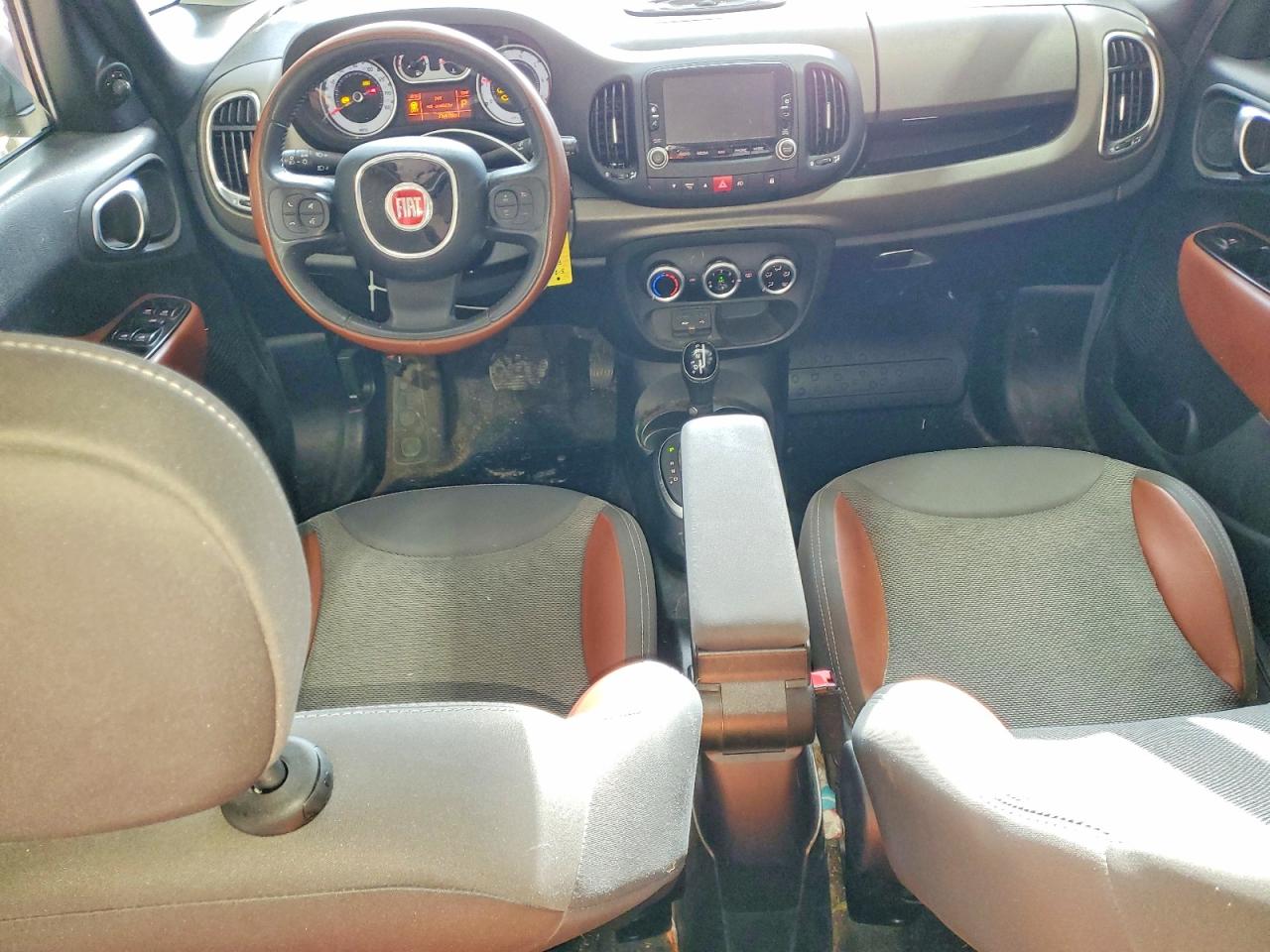 FIAT 500 Trekking