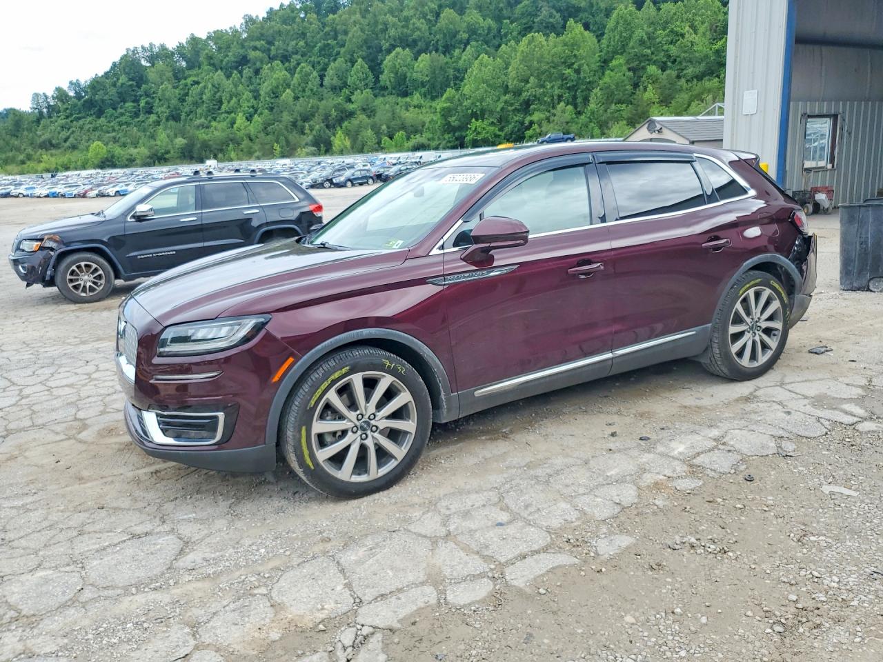 Salvage Lincoln Nautilus Image