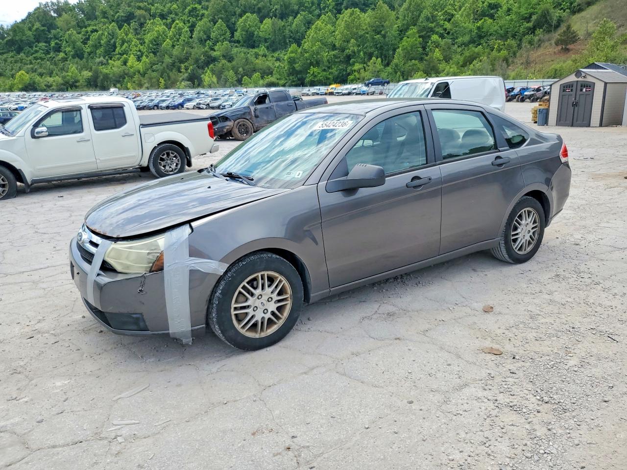 Salvage Ford Focus Image