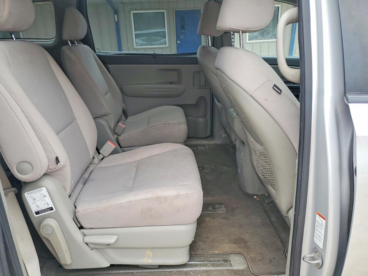Kia Sedona Lx