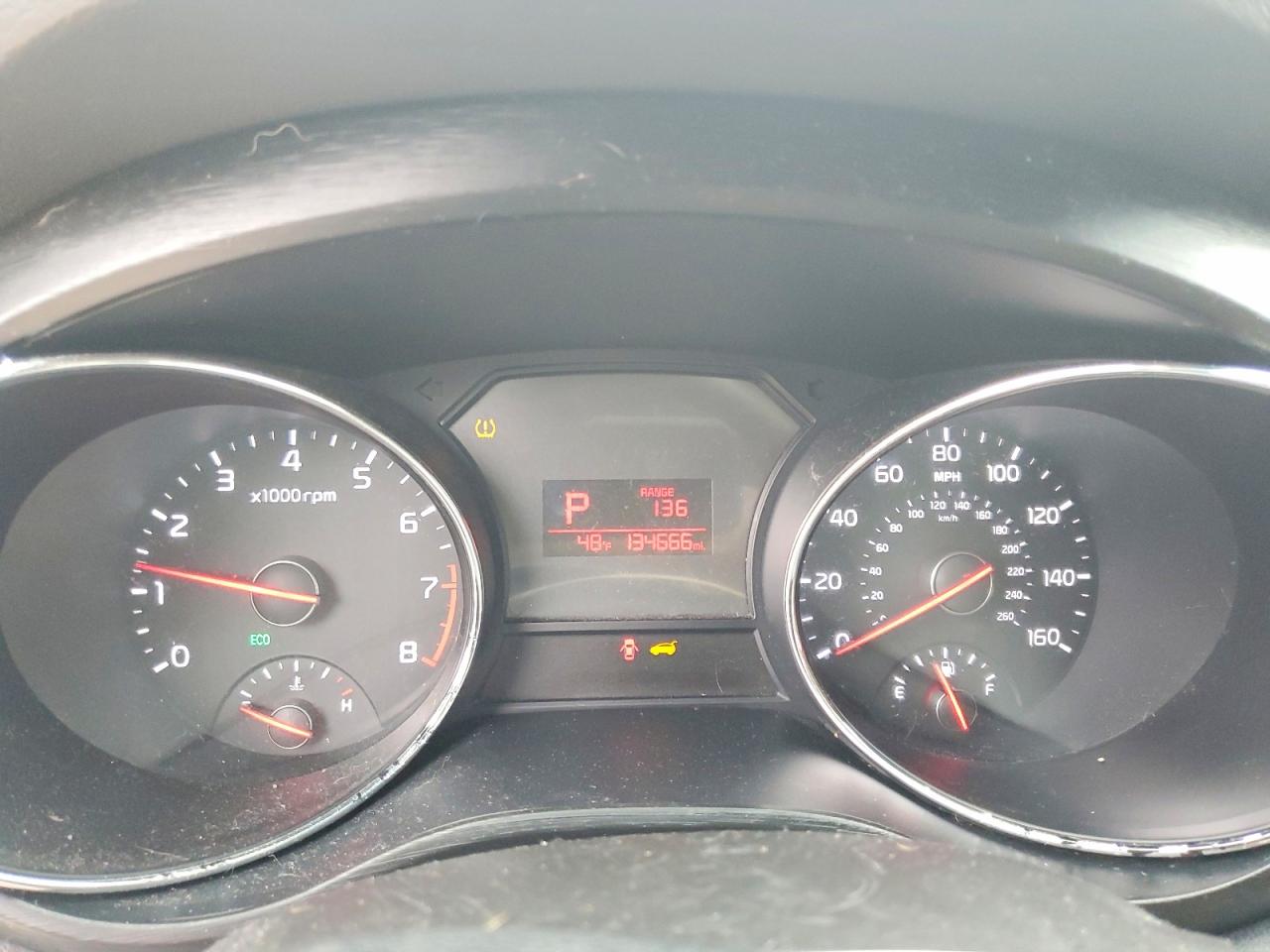 Kia Sedona Lx