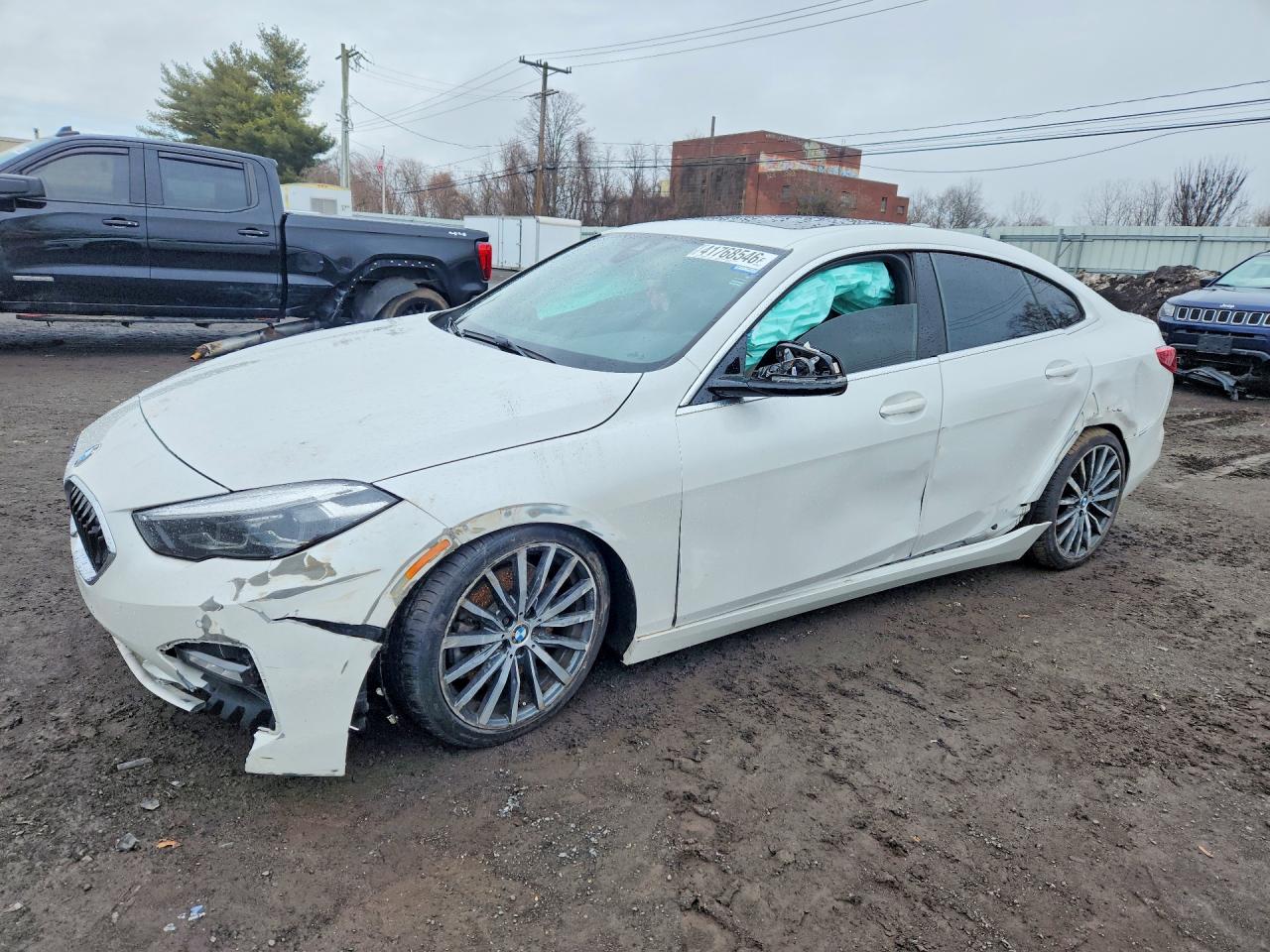 Salvage BMW 2 Series Image