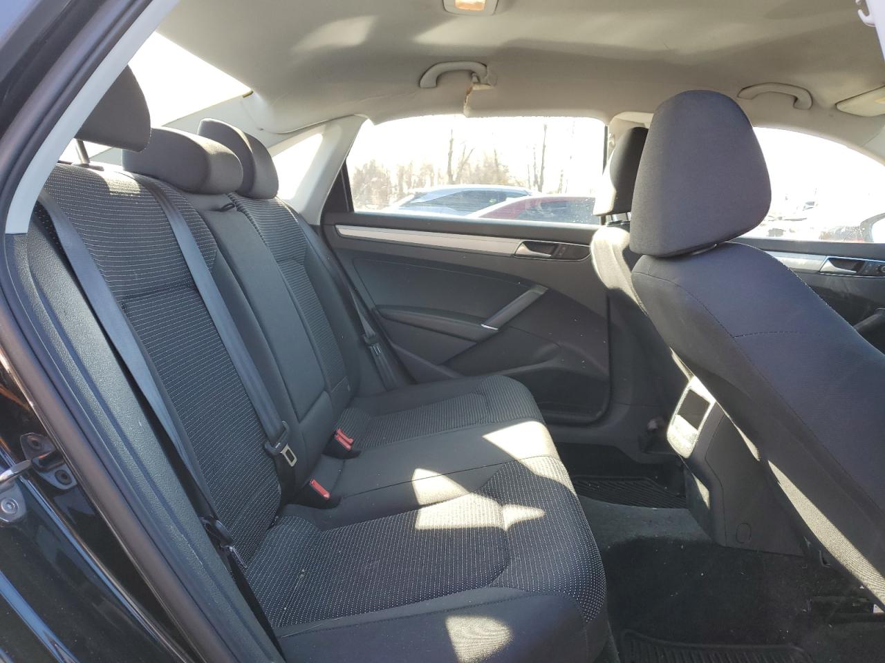 Volkswagen Passat S