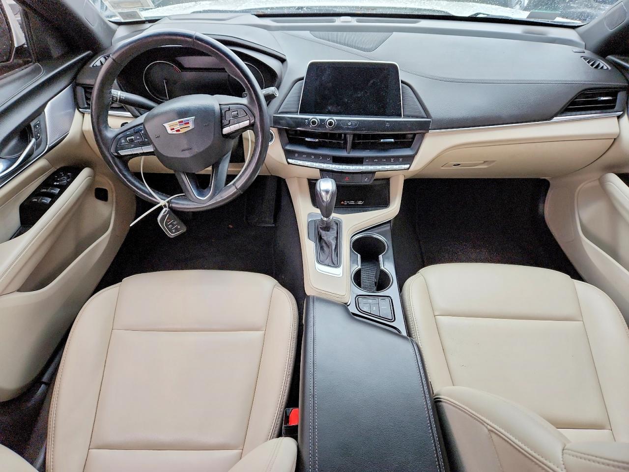Cadillac CT4 Luxury