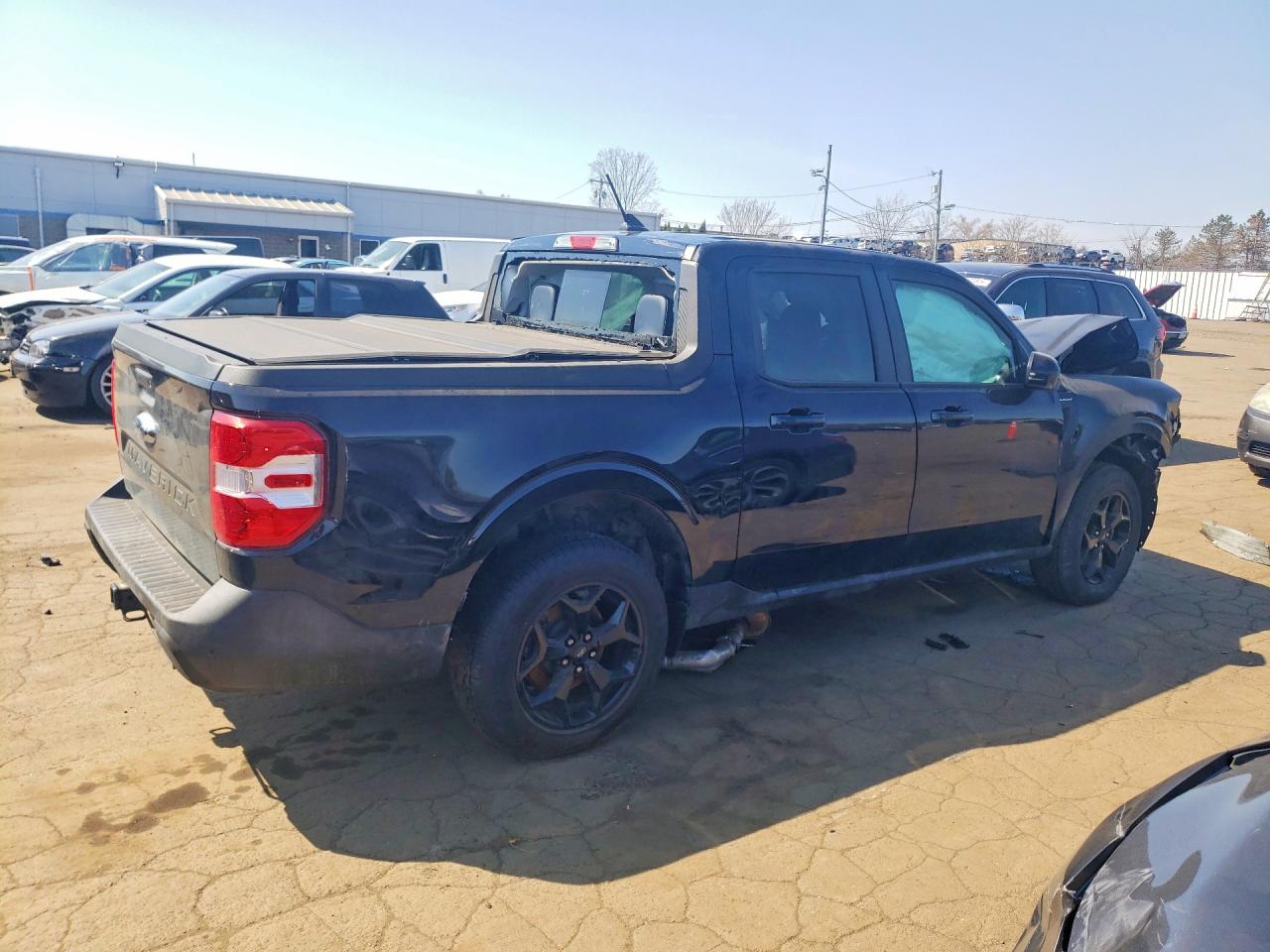 Ford Maverick Lariat