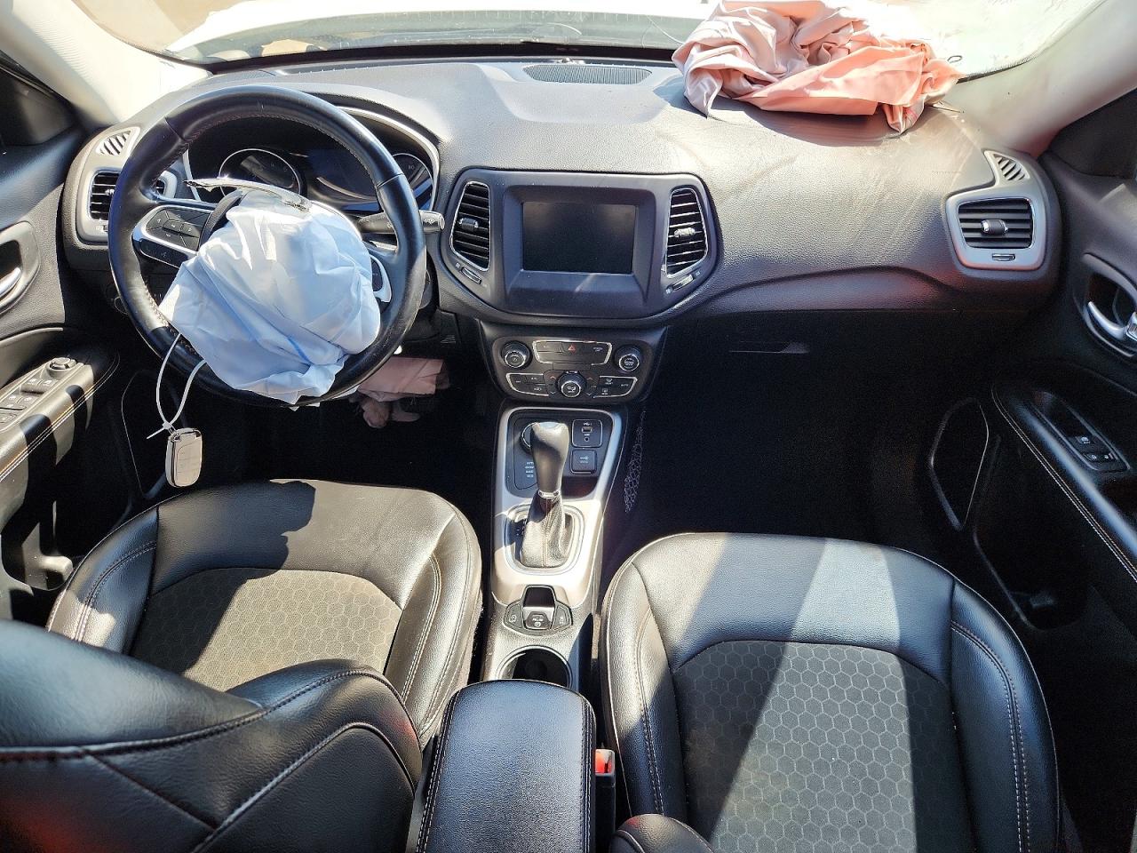 Jeep Compass Latitude