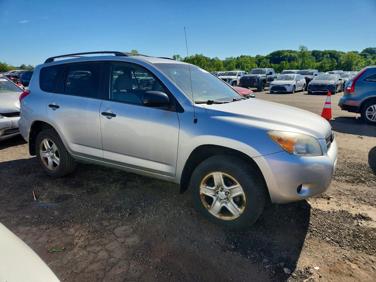 Toyota RAV4 Base