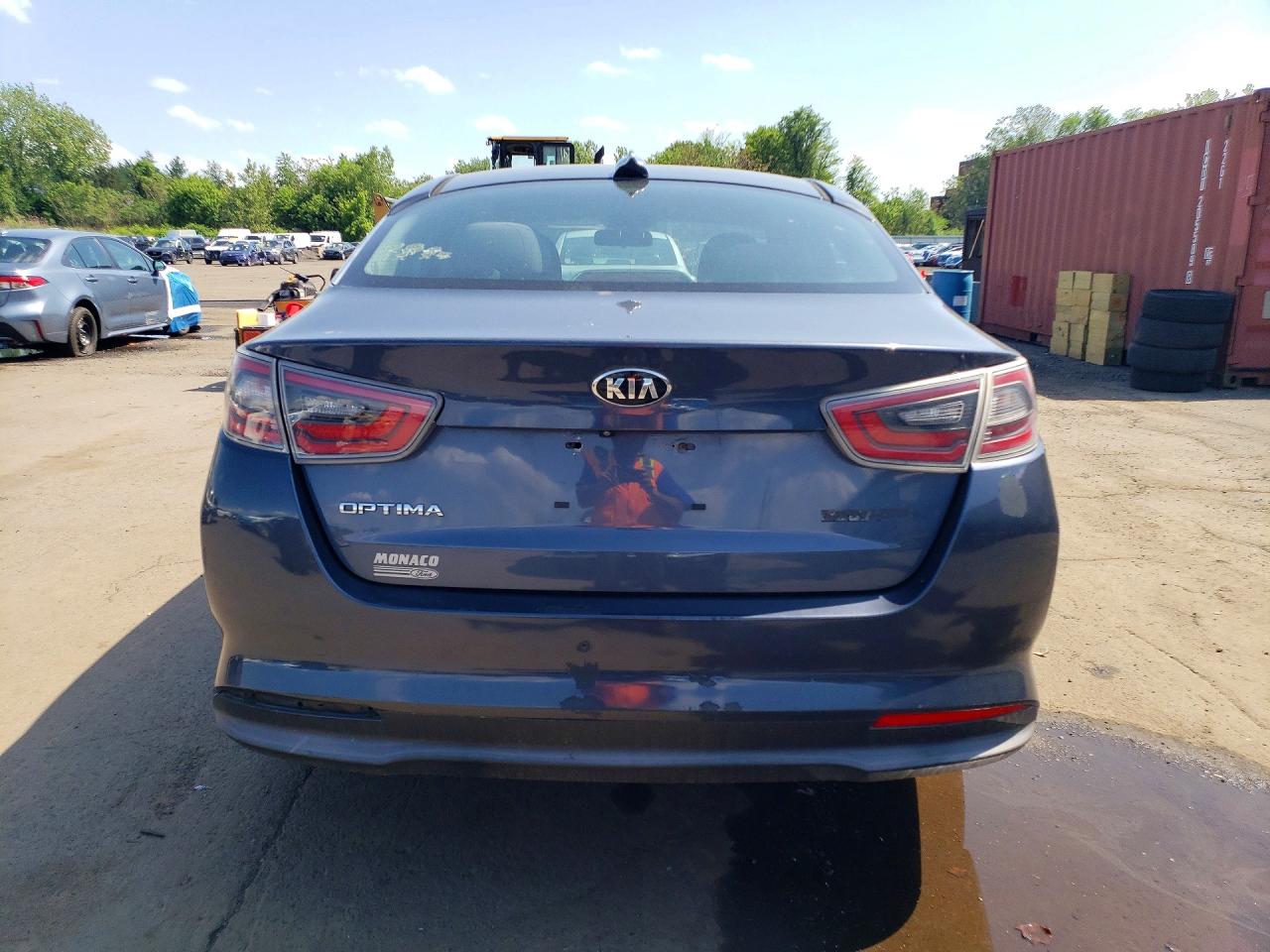 Kia Optima Base