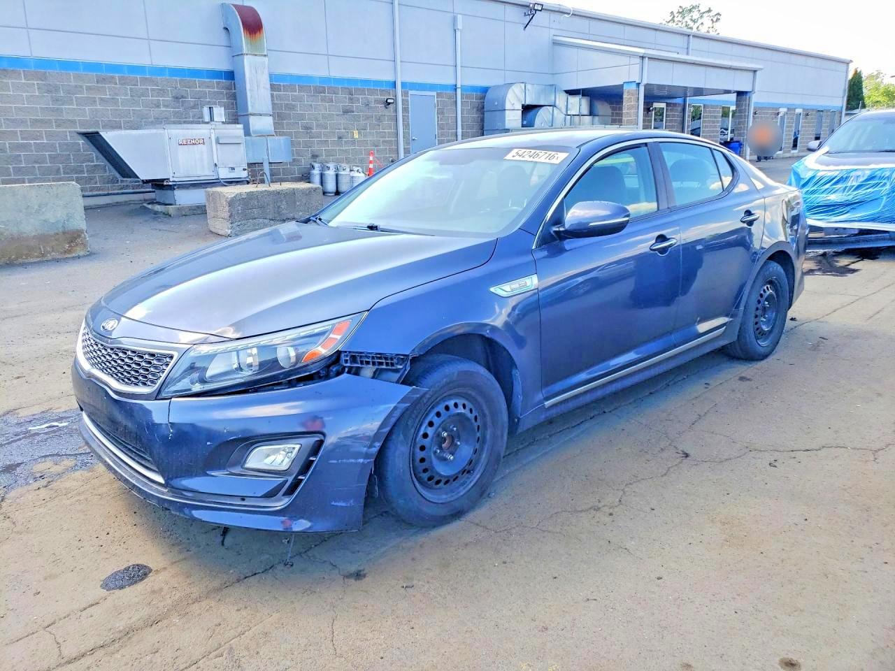 Salvage Kia Optima Image