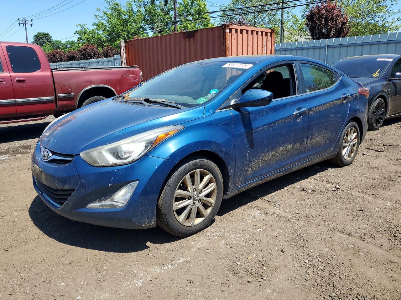 Salvage Hyundai ELANTRA Image