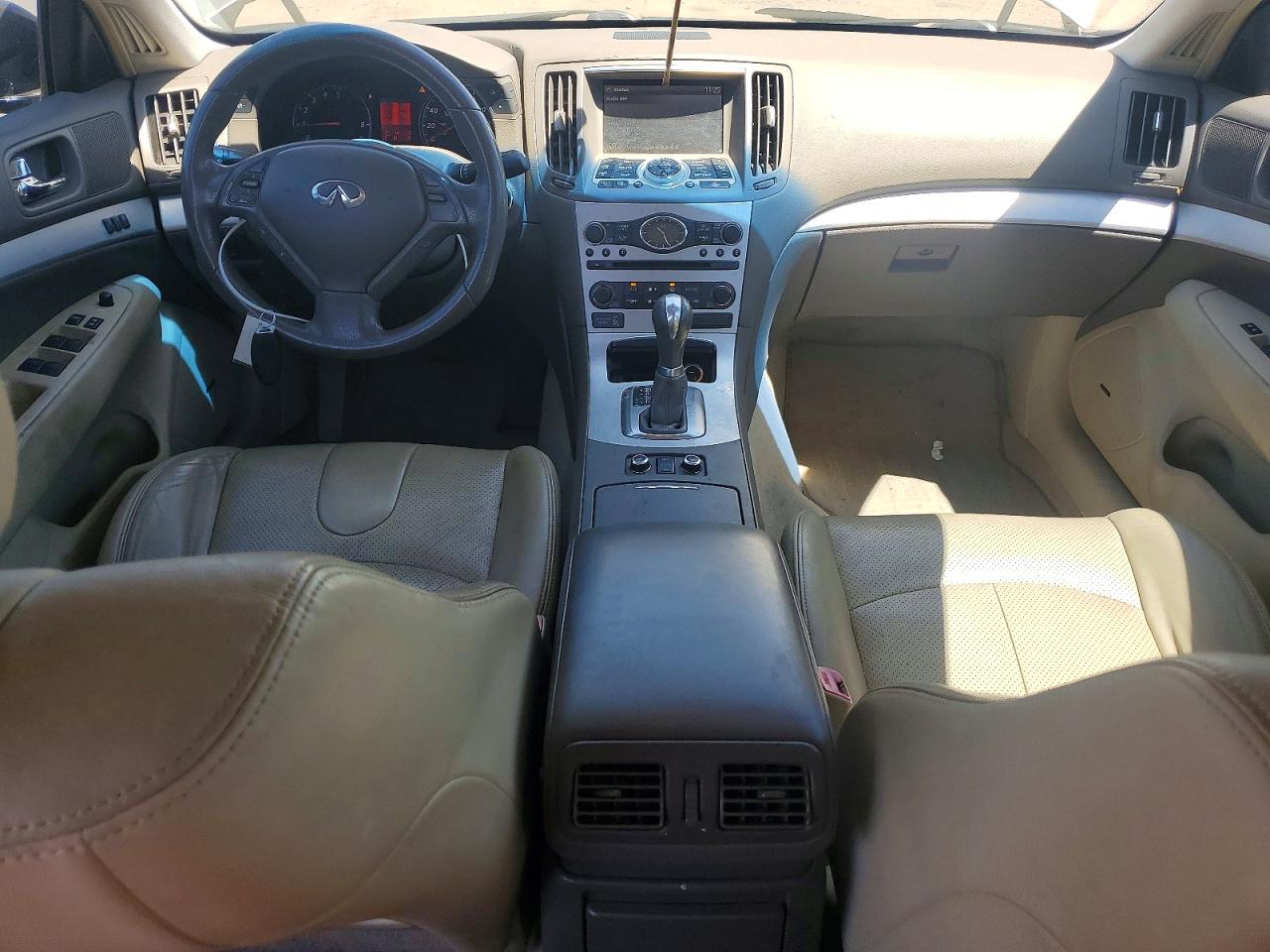 INFINITI G37 X