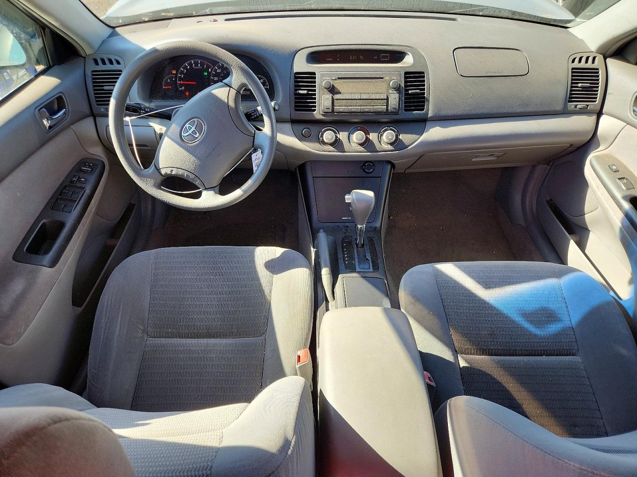 Toyota Camry Standard
